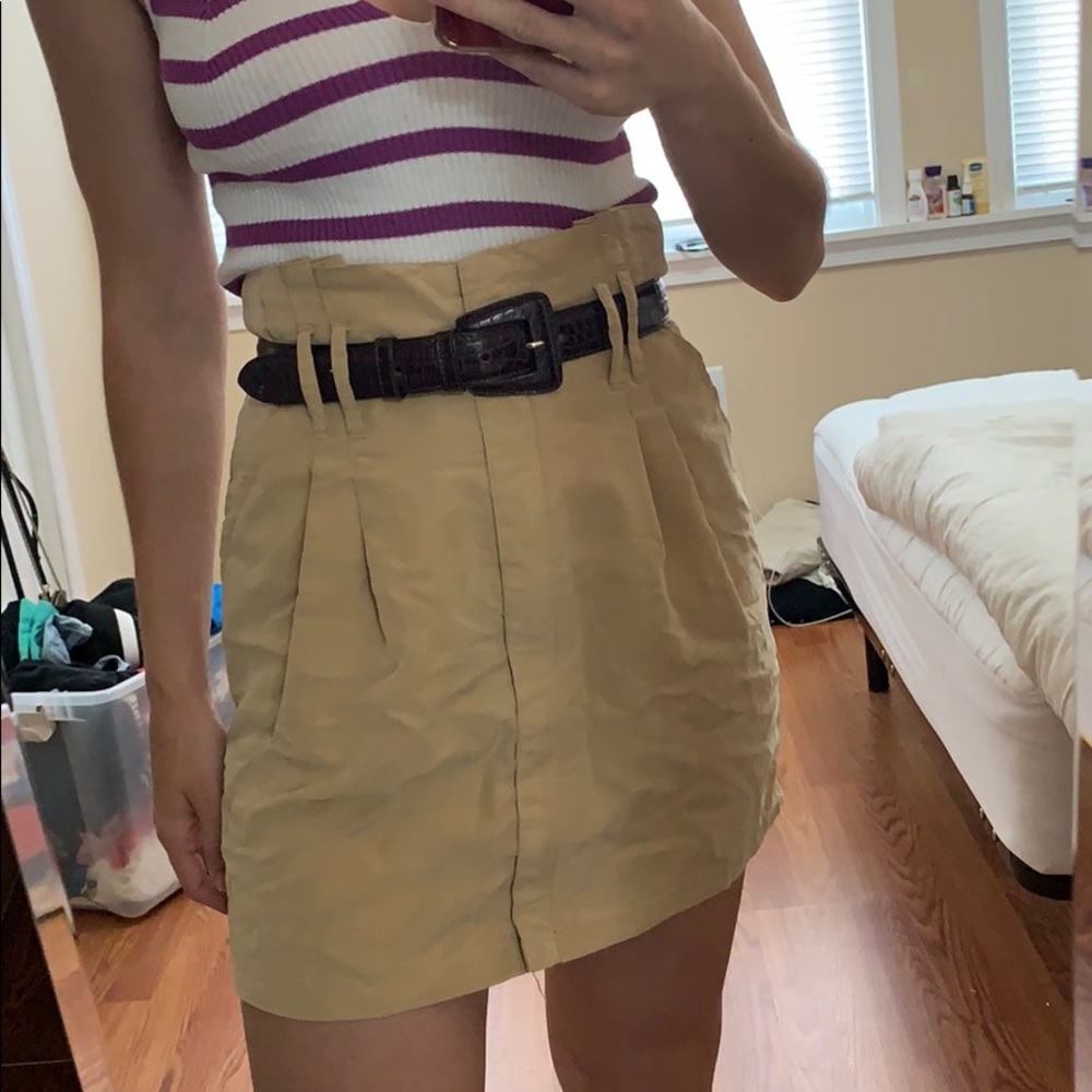 3/25 - Kimchi & blue high waist skirt